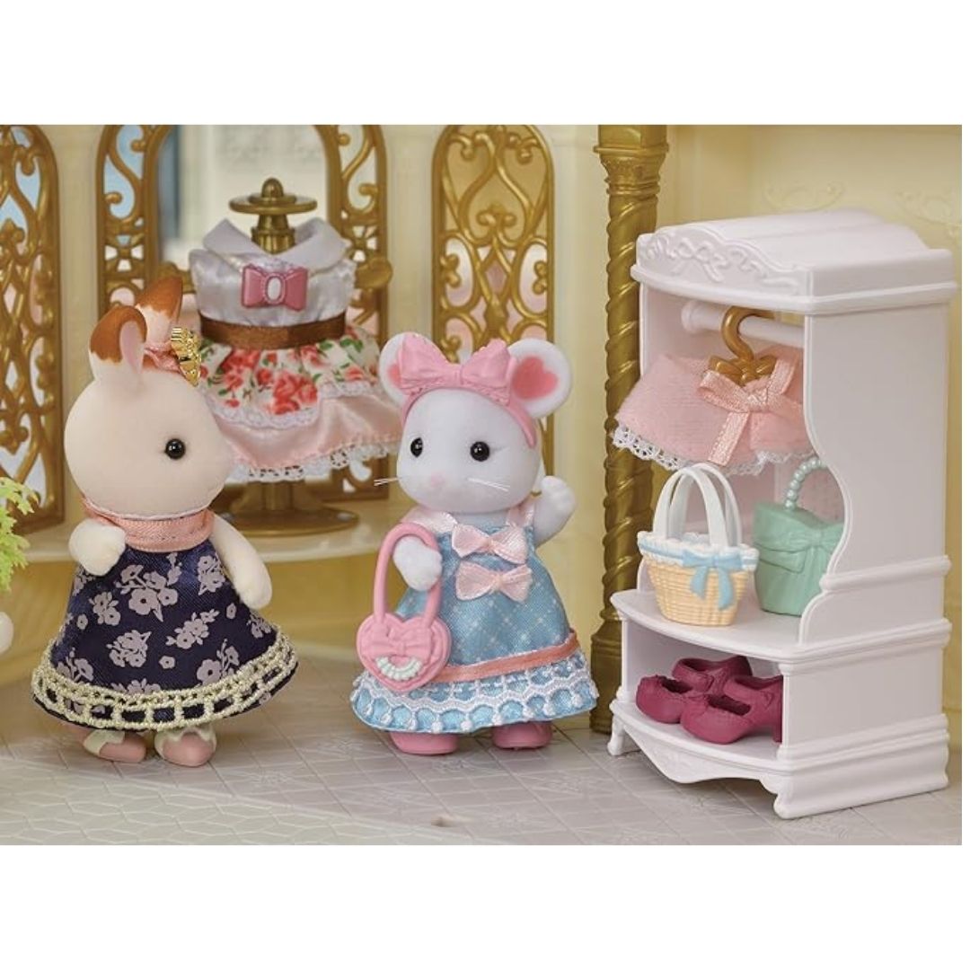 SYLVANIAN FAMILIES FASHION PLAY SET SUGAR SWEET COLLECTION, Ages 3+