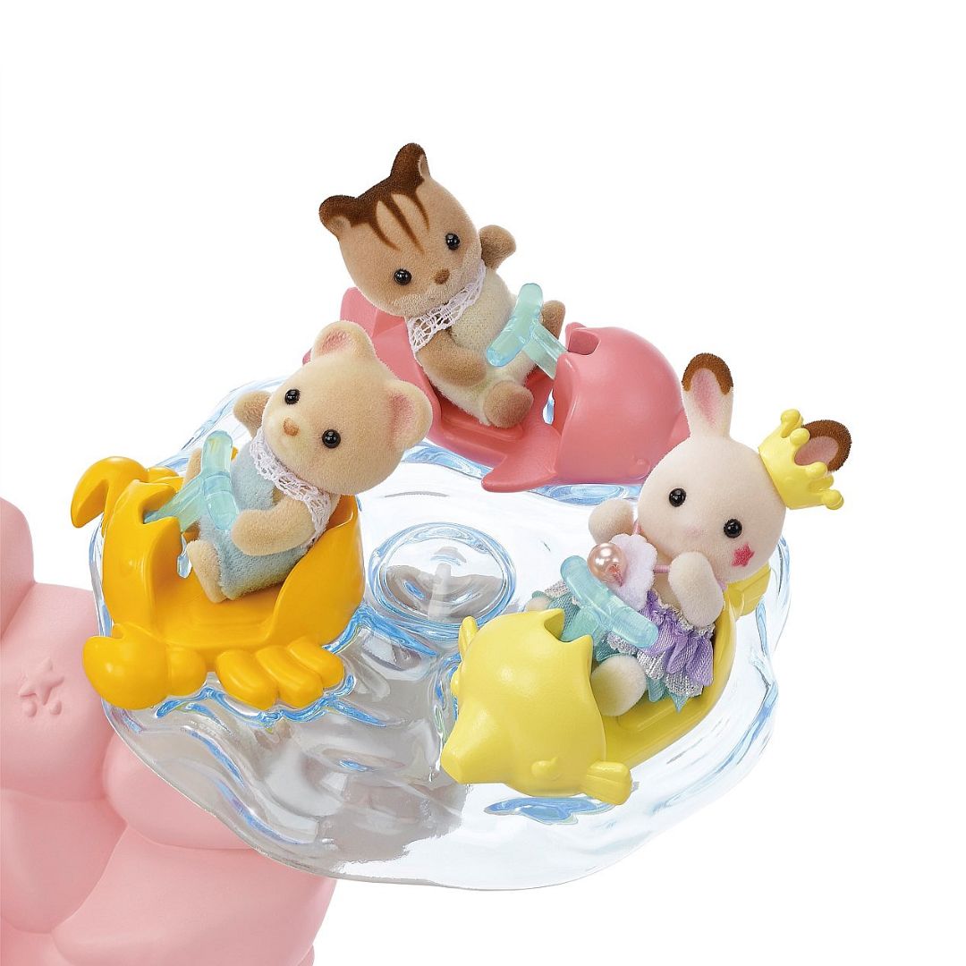 SYLVANIAN FAMILIES BABY BED SET, Ages 3+
