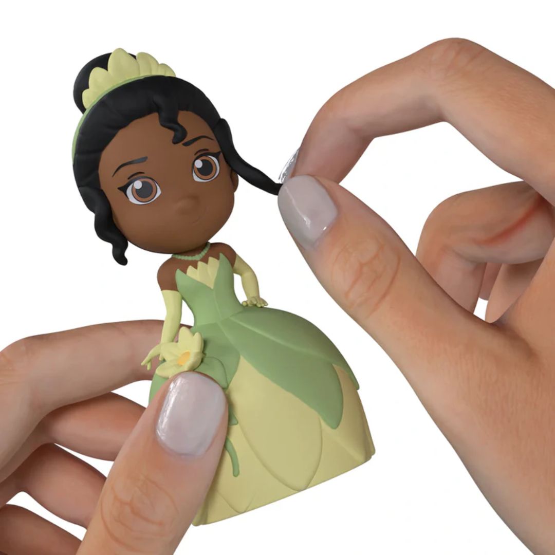 EOLO TIANA FIDGET DOLL W/KEYCHAIN, Ages 3+