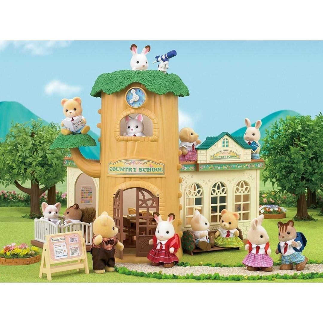 SYLVANIAN FAMILIES COUNTRY TREE SCHOOL, Ages 3+