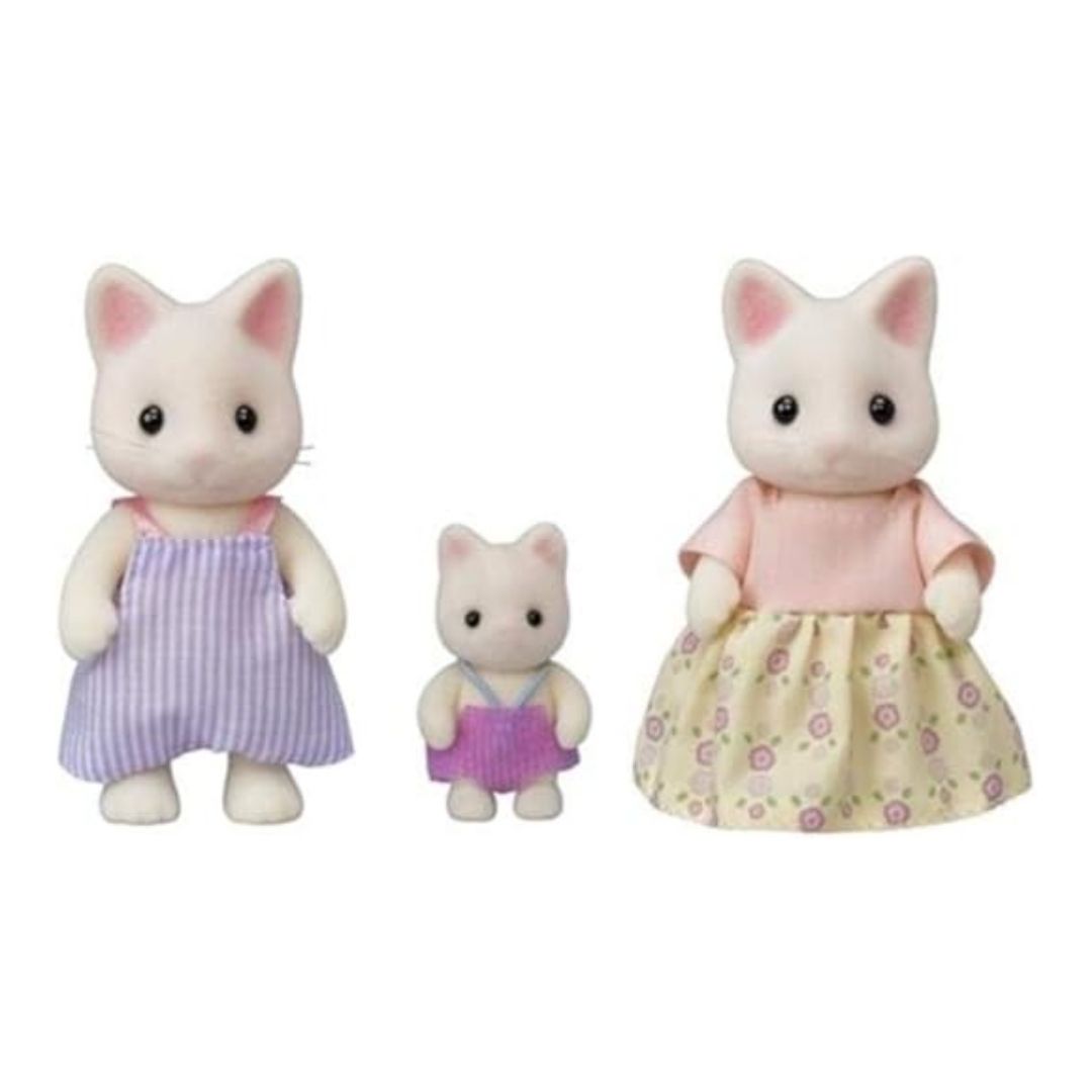 SYLVANIAN FAMILIES FLORAL CAT FAMILY, Ages 3+