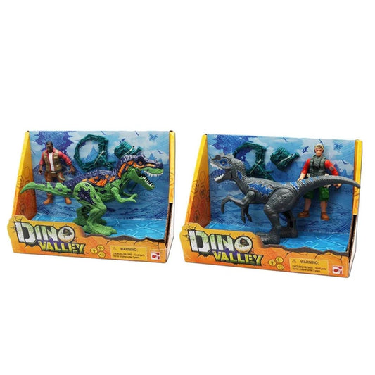 Chapmei Happy Horse Stable playset featuring a large 1:43 scale stable building with opening doors, a detailed horse figure, fencing, and assorted ranch grooming tools.