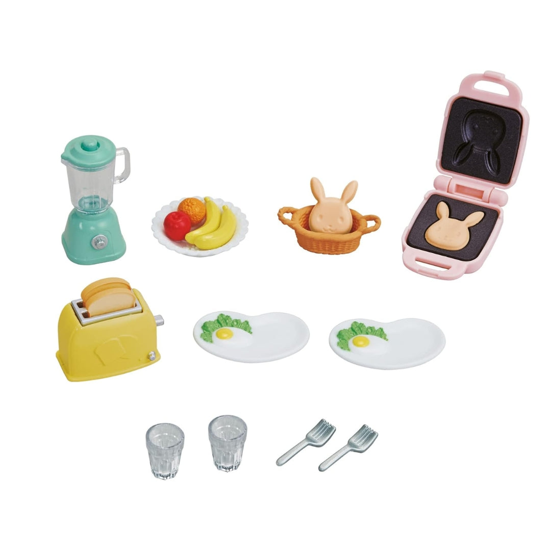 SYLVANIAN FAMILIES BREAKFAST PLAYSET, Ages 3+