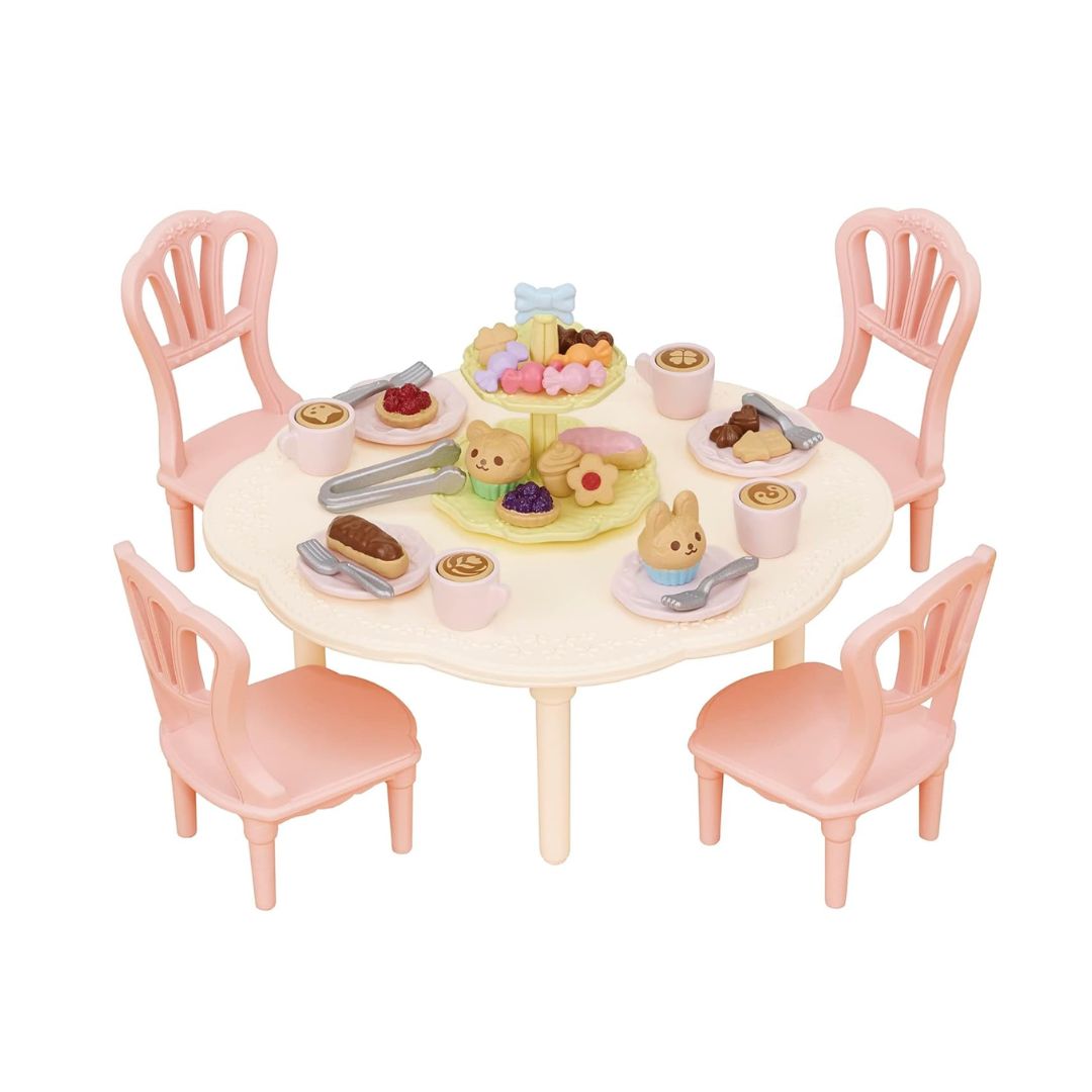 SYLVANIAN FAMILIES SWEETS PARTY SET, Ages 3+