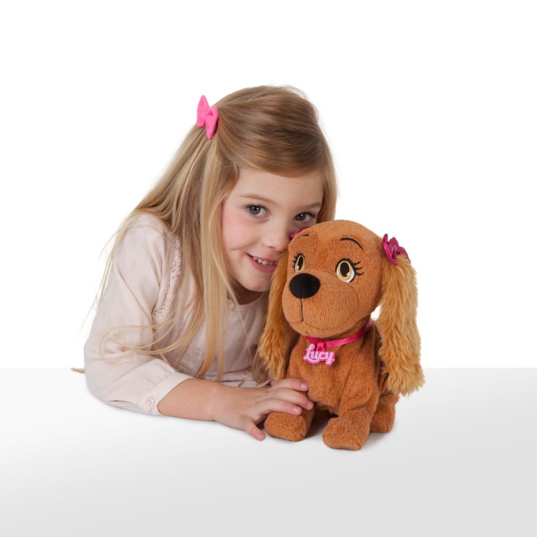 IMC Toys LUCY SING N DANCE, Ages 3-10