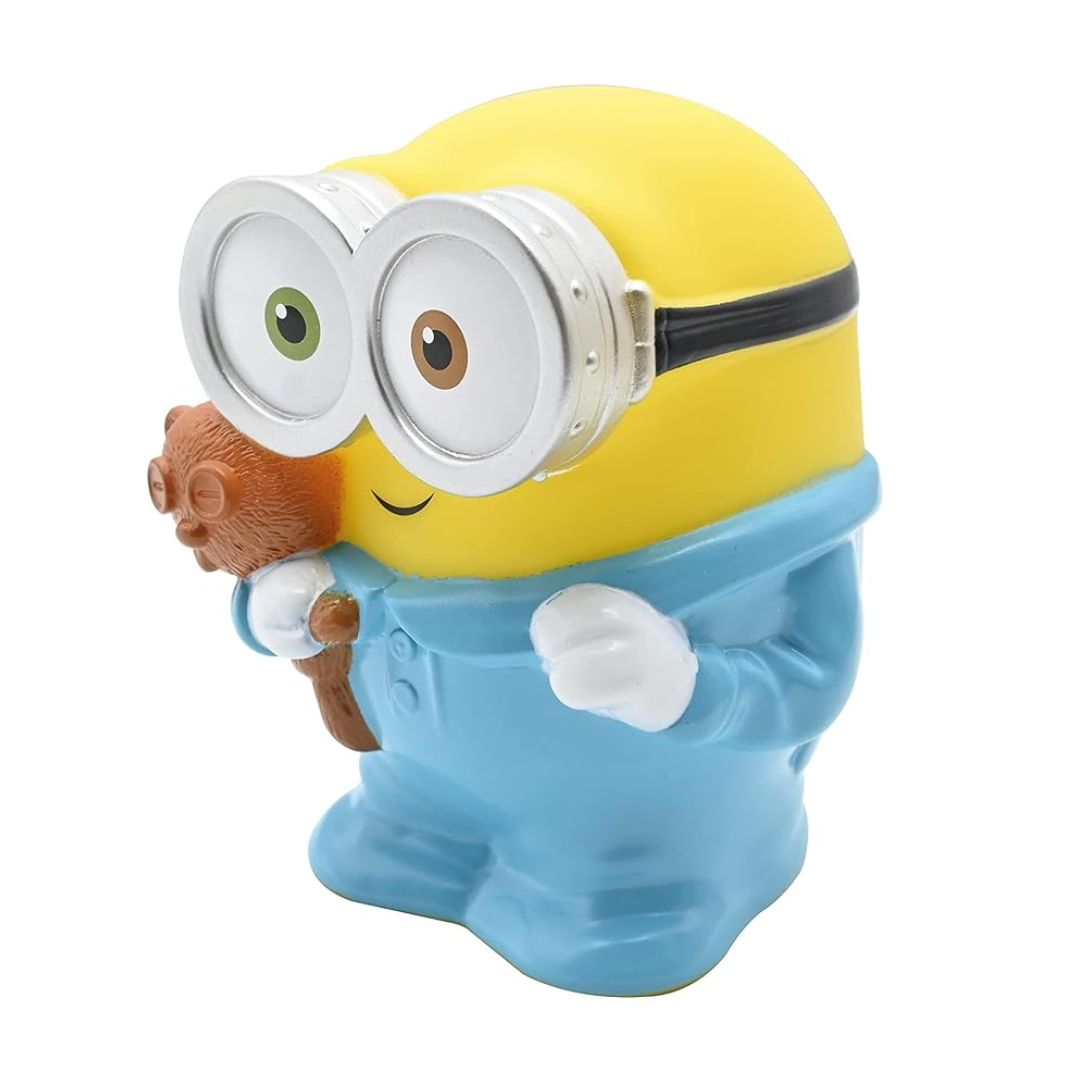 LEXIBOOK MINIONS 3D COLOR CHANGE POCKET NIGHT LIGHT 13CM, Ages 3+