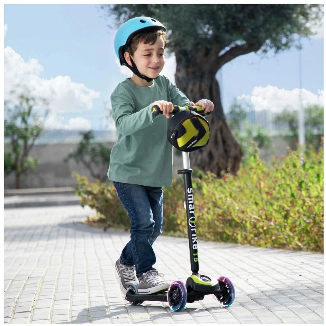 smarTrike T5 green 3-wheel kick scooter for toddlers and kids aged 3 plus